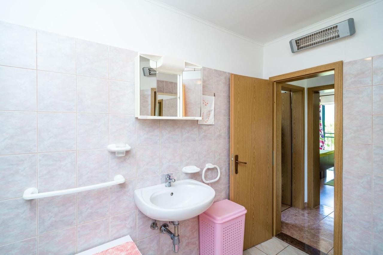 Apartment Laurel Leaf Lovorno Bagian luar foto