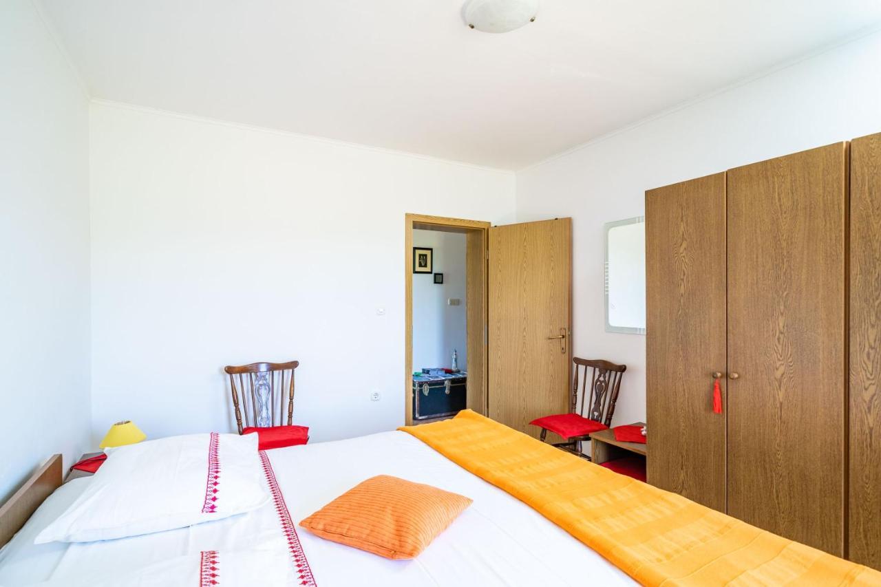 Apartment Laurel Leaf Lovorno Bagian luar foto